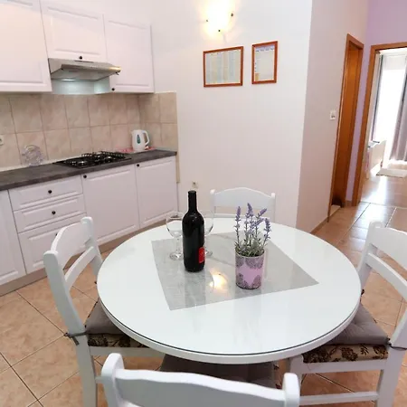 M&i Apartament *